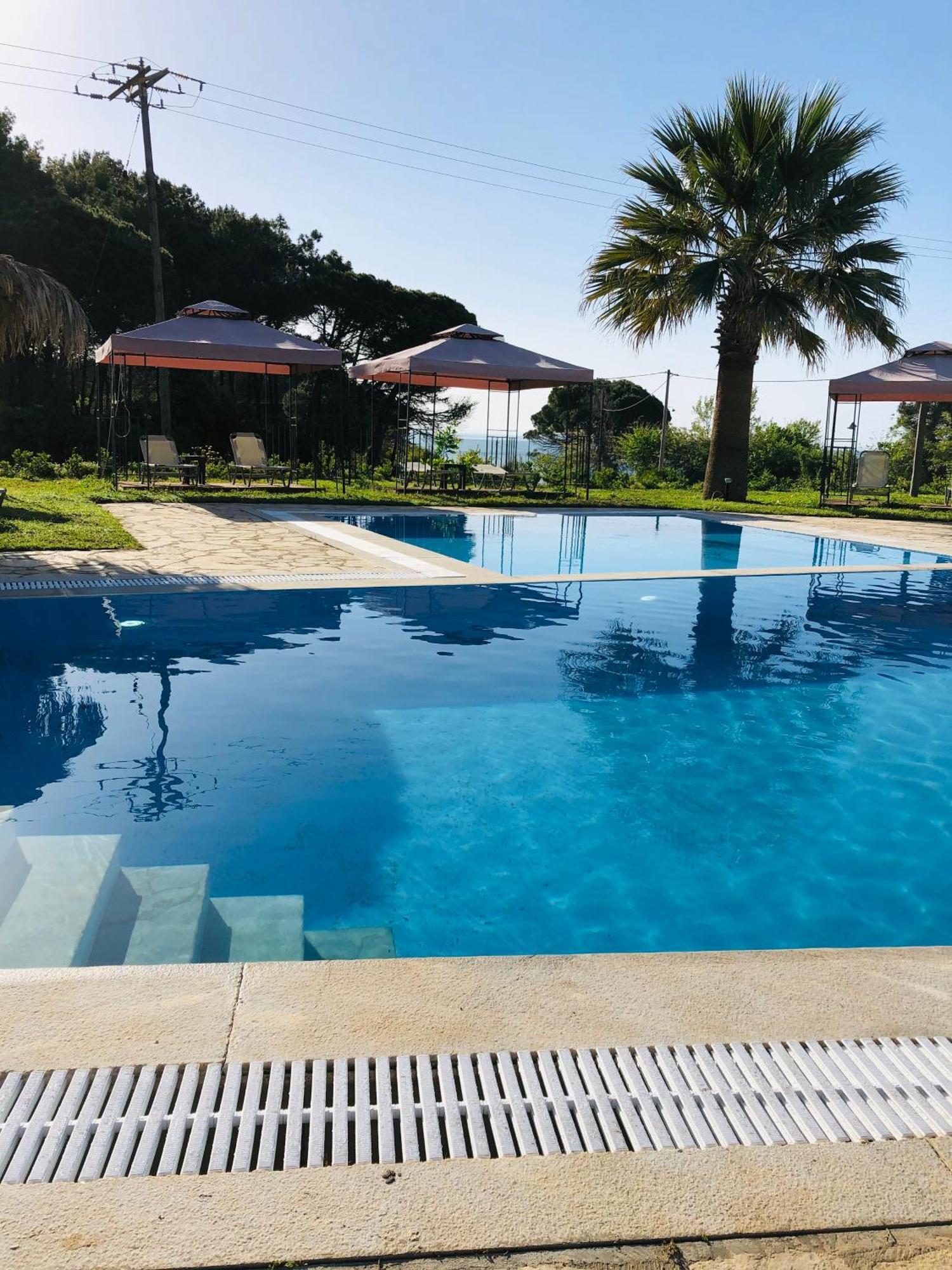 Glyfa Beach Hotel Вартоломьон Экстерьер фото