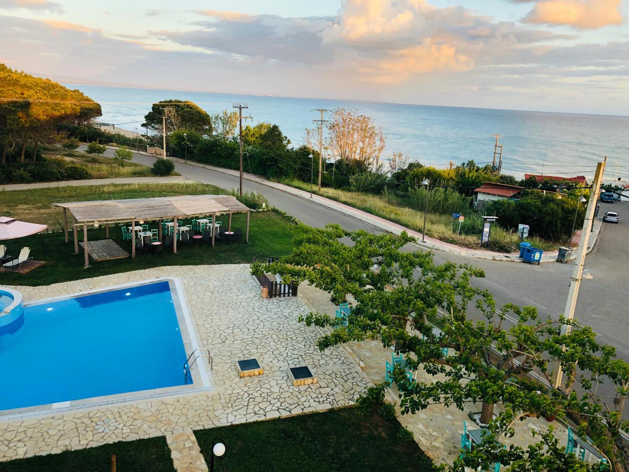 Glyfa Beach Hotel Вартоломьон Экстерьер фото