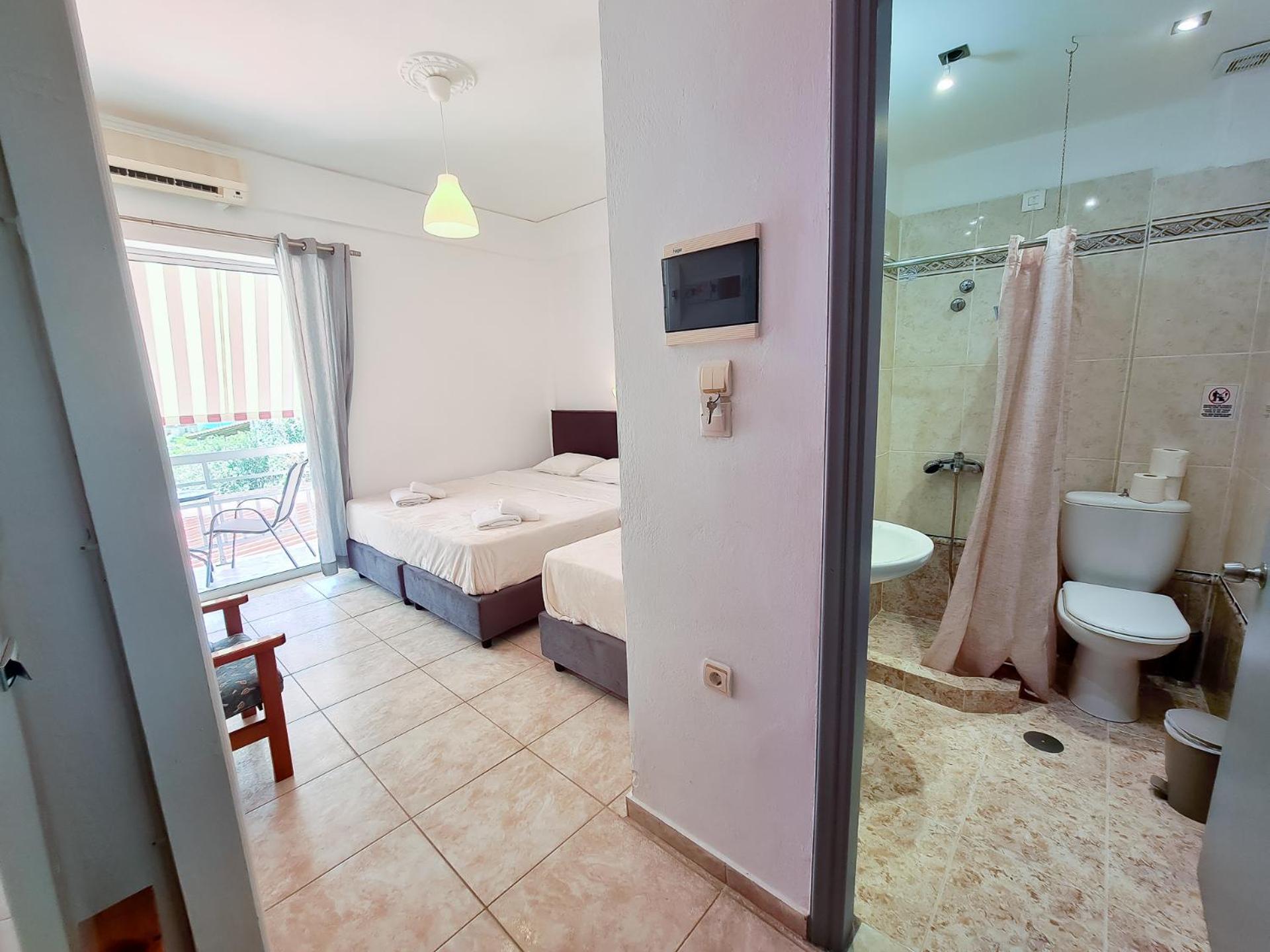 Glyfa Beach Hotel Вартоломьон Экстерьер фото