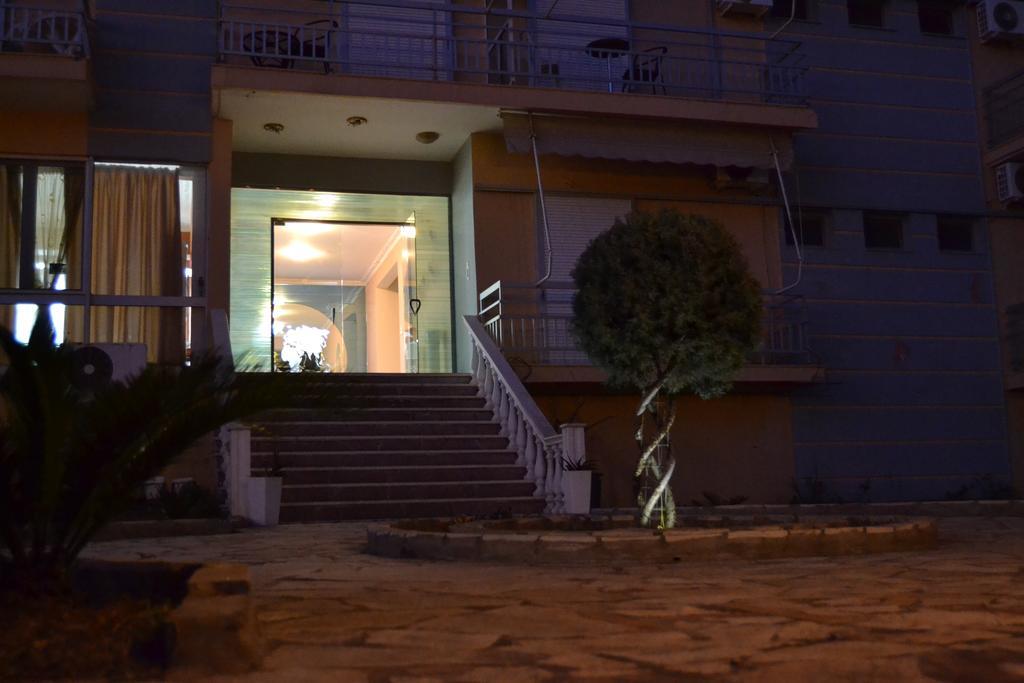 Glyfa Beach Hotel Вартоломьон Экстерьер фото