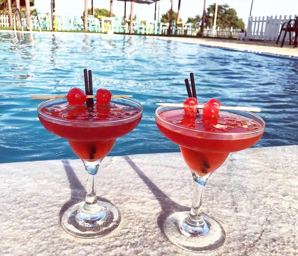 Glyfa Beach Hotel Вартоломьон Экстерьер фото